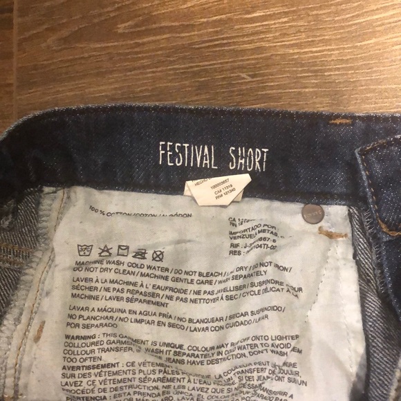 Garage Festival Short - Picture 7 of 7